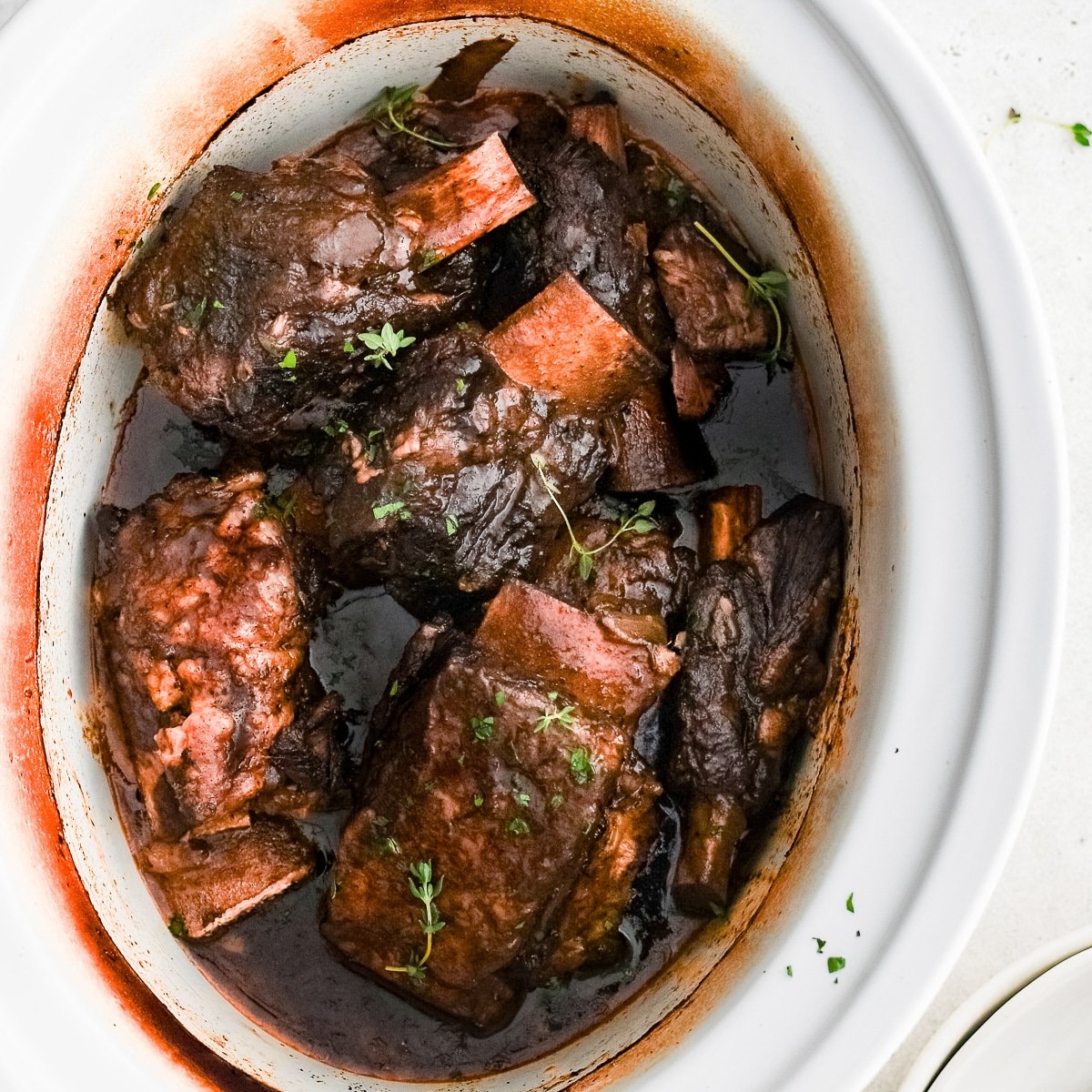 Set & Forget: Delicious Slow Cooker Beef Short Ribs Recipe